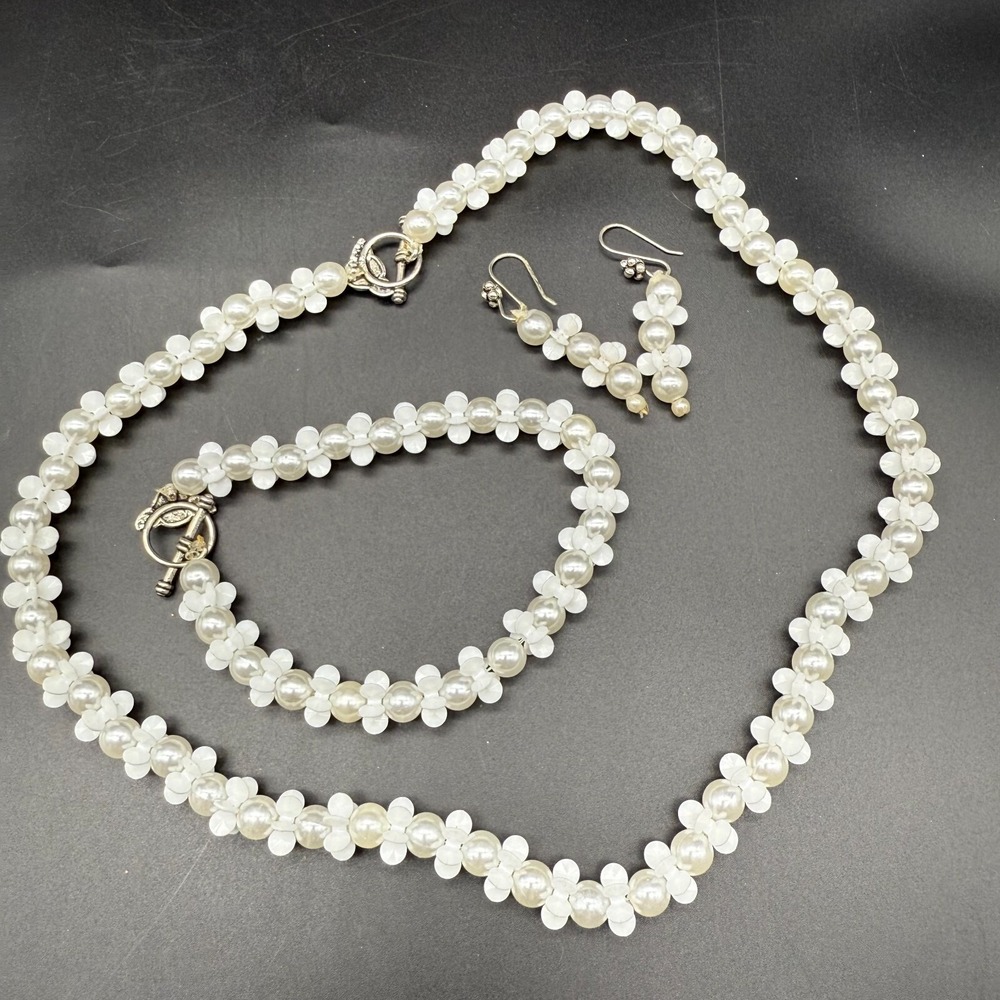 Handmade Beaded Flower‎ Jewelry Set Necklace Bracelet Earrings Rose Clasp